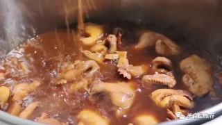 火狐电竞官网-《007:无暇赴死》曝新海报邦德飒爽占据C位瞩目(图2) 火狐电竞平台