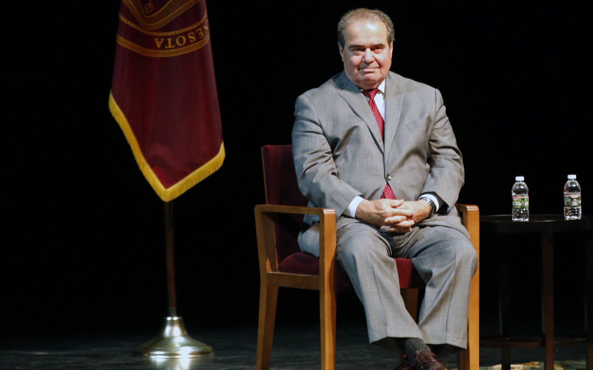 【火狐电竞平台】宫颈糜烂危害大女性要自爱(图1) 火狐电竞