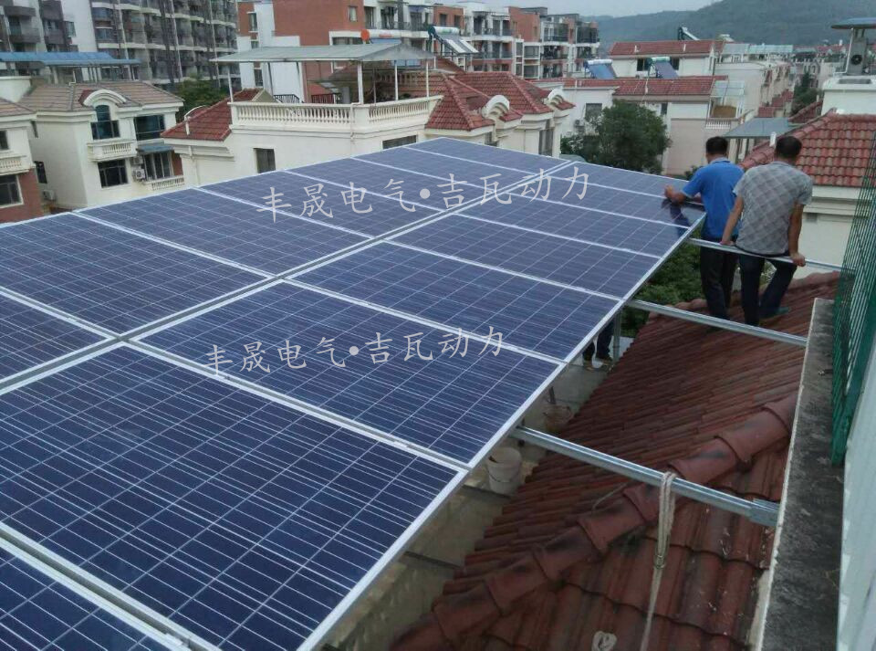 火狐电竞平台_西班牙语悬疑片《隧道尽头》今日公映 曝“沉默真相”正片片段被赞暑期必看(图2) 火狐电竞