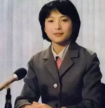 王一容工笔画买王一容真迹请认准易从网|火狐电竞官网(图3) 火狐电竞平台