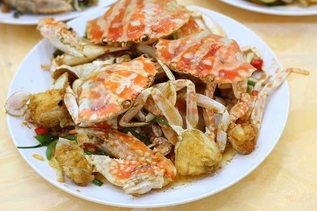 火狐电竞_刘永刚《本相》绘画作品说明会在京举行(图1) 火狐电竞